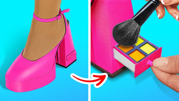 Hide Makeup In Your Shoes