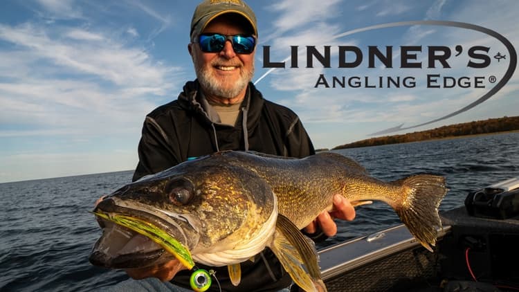 
Angling Buzz - Summertime Crappies
